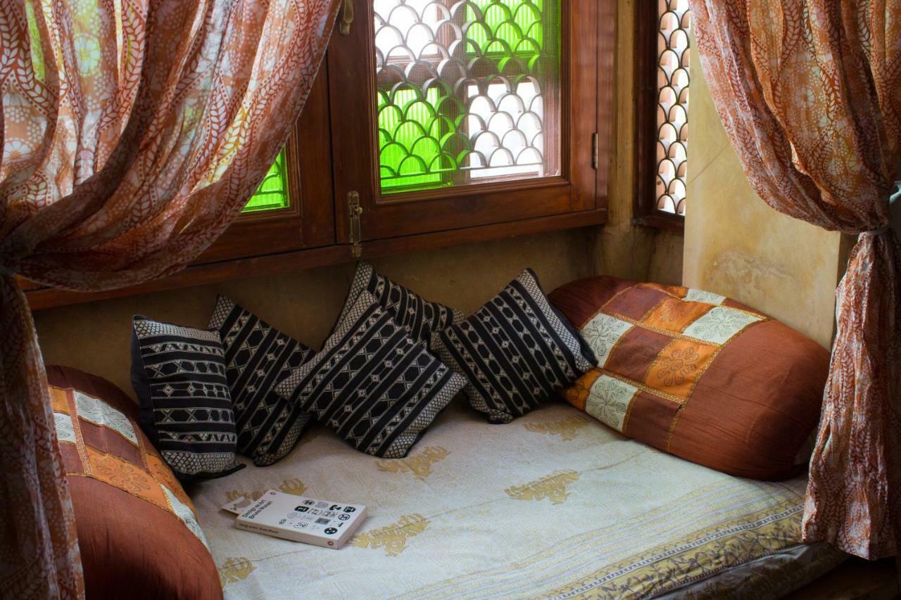 Jaisal Castle Homestay Dźajpur Zewnętrze zdjęcie