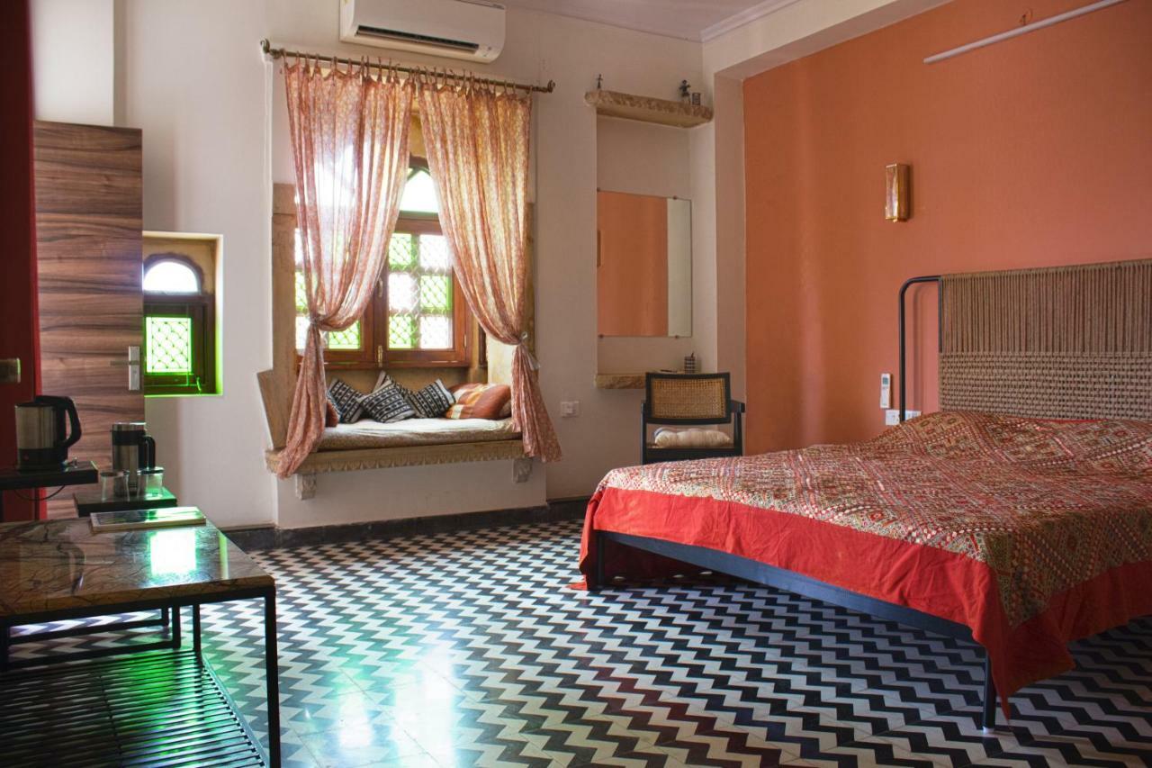 Jaisal Castle Homestay Dźajpur Zewnętrze zdjęcie